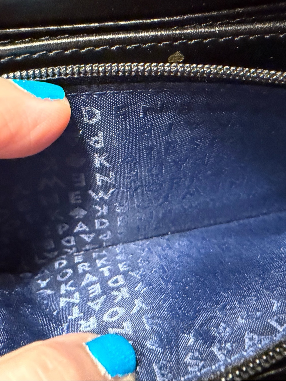 kate spade light blue wallet with navy whale print - Picture 8 of 10